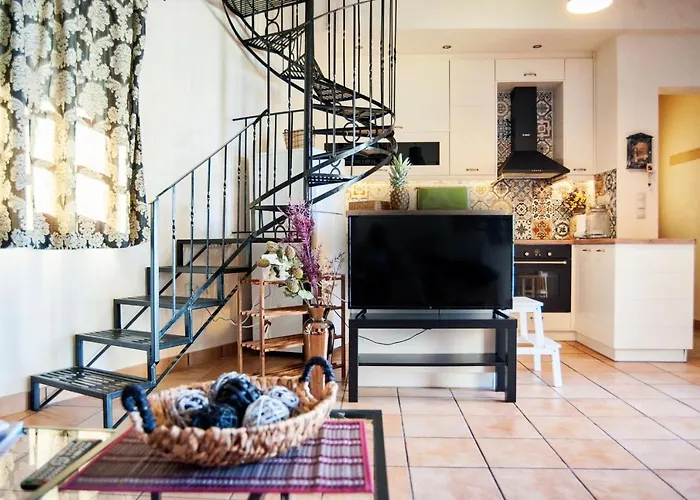 Spitaki Villa